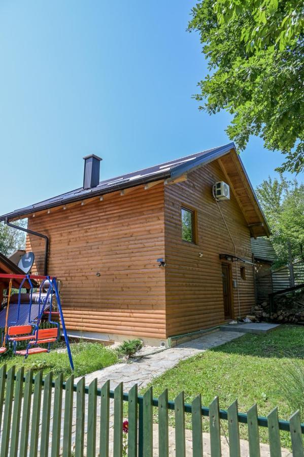 Forest Dream Lake House Jajce Exterior foto