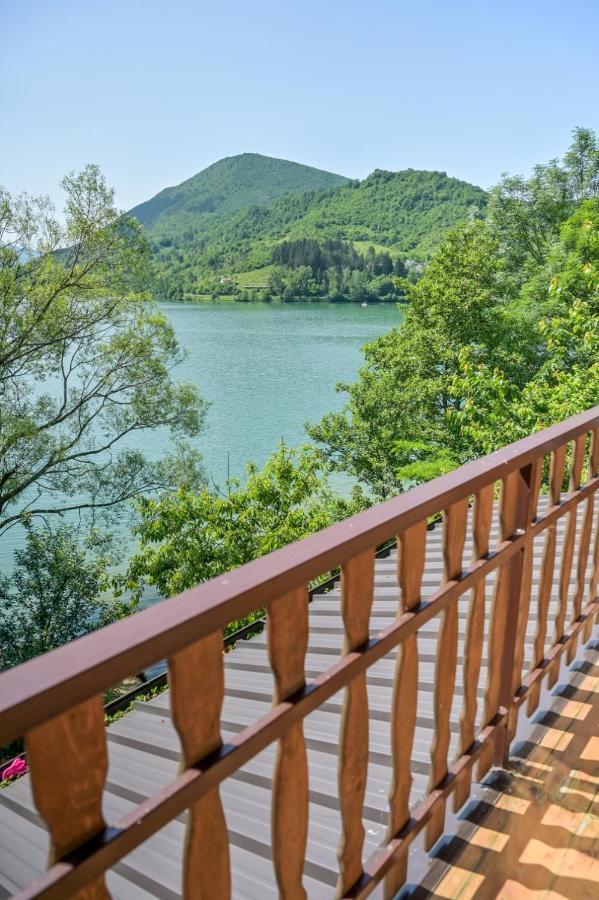 Forest Dream Lake House Jajce Exterior foto