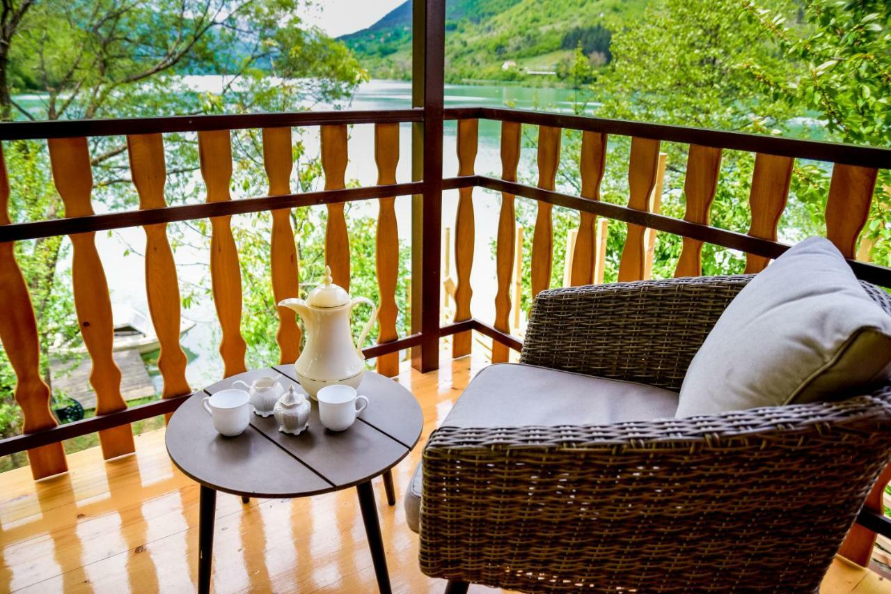 Forest Dream Lake House Jajce Exterior foto